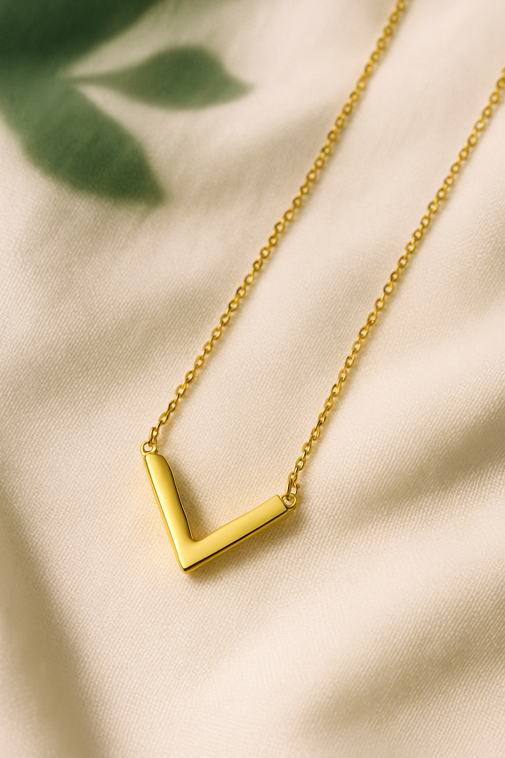 V-Necklace