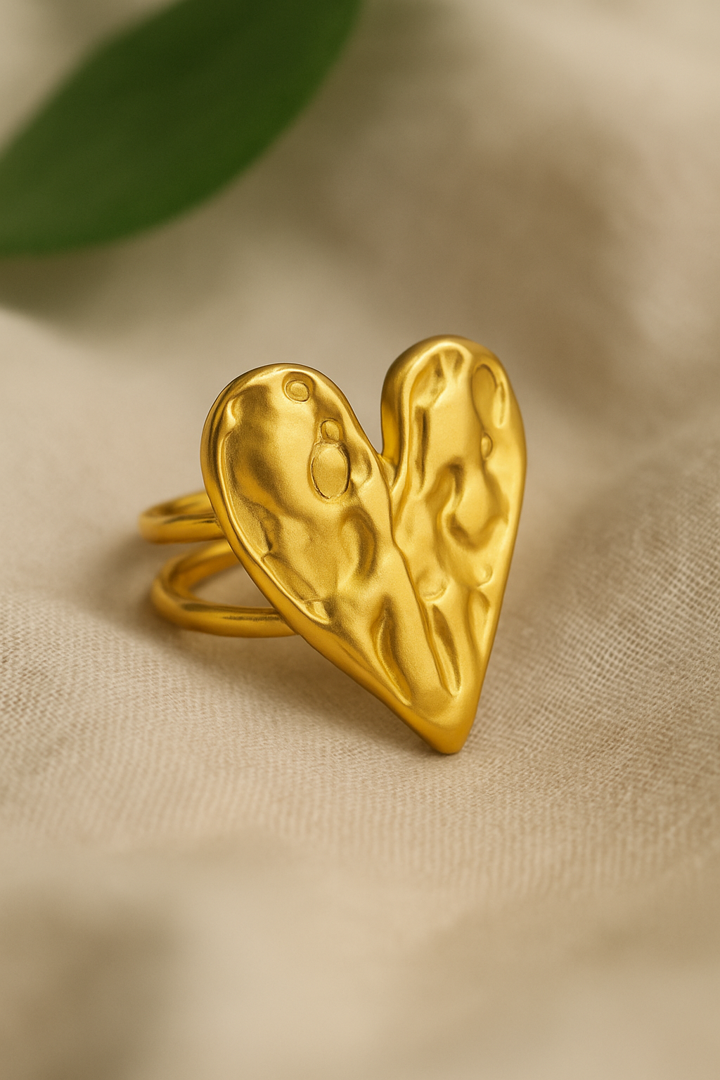 Heart ring