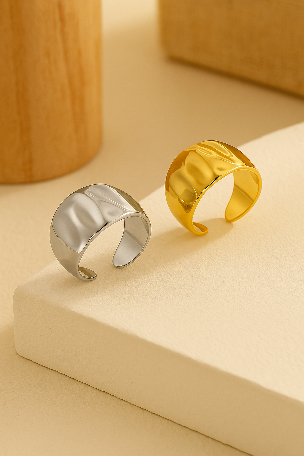 Domed geometric open ring