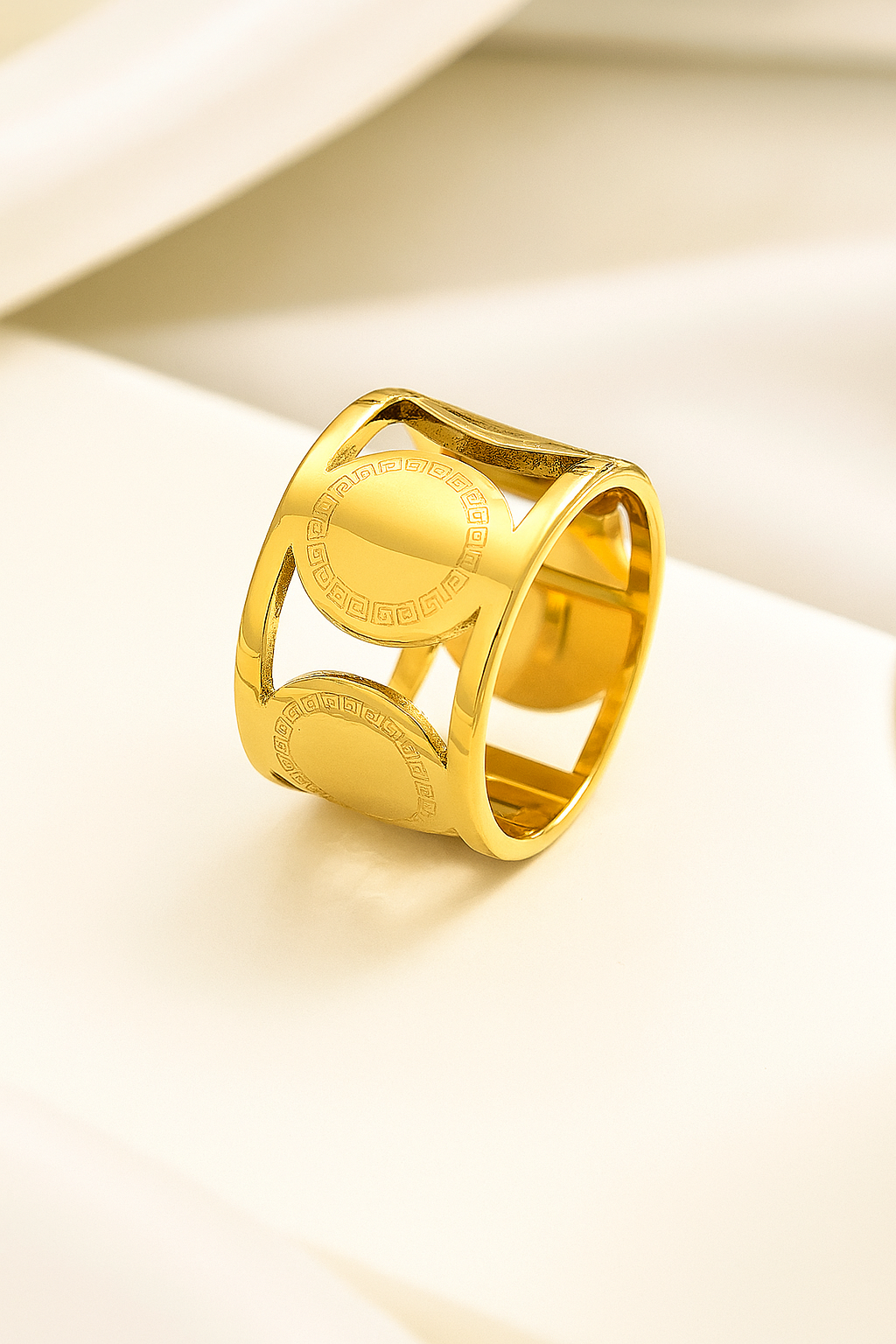 Vintage style wide band rings