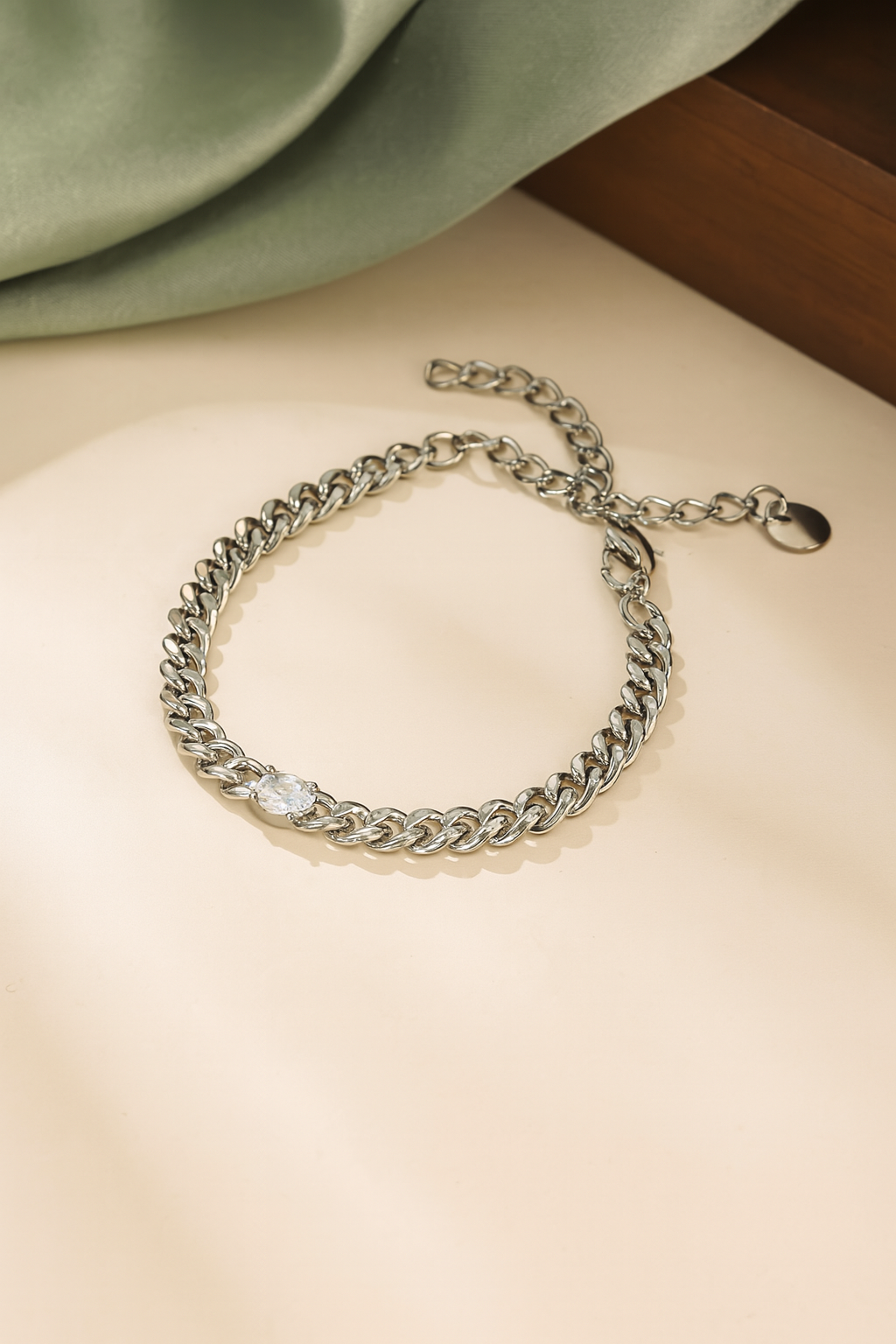 Chain bracelets with round white zircon