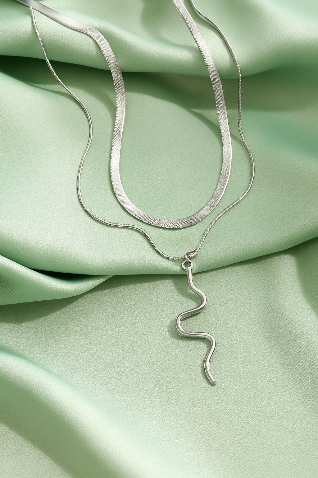 Double-layer necklace with snake pendant