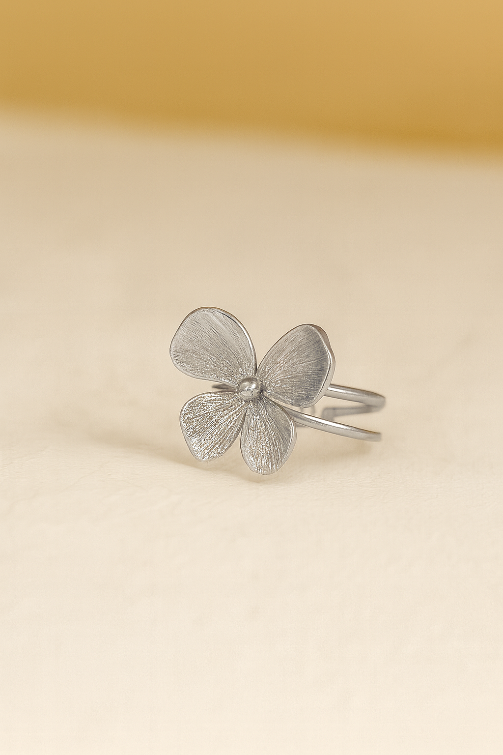 Cute open rings with bow knot