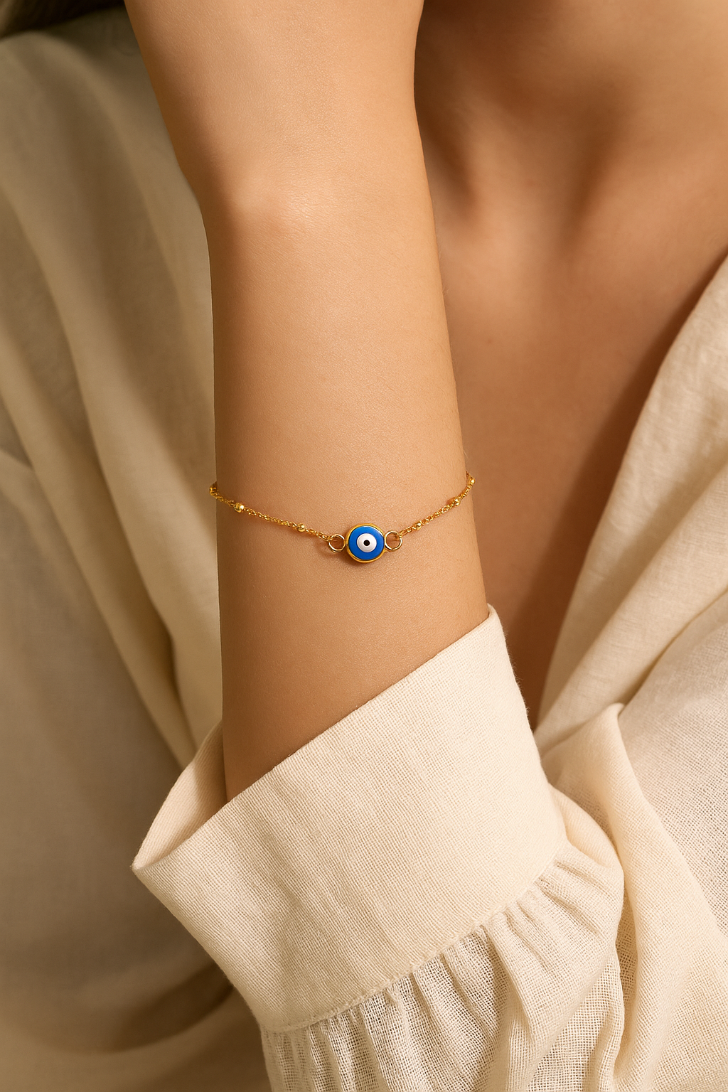 Fashion eye bracelet